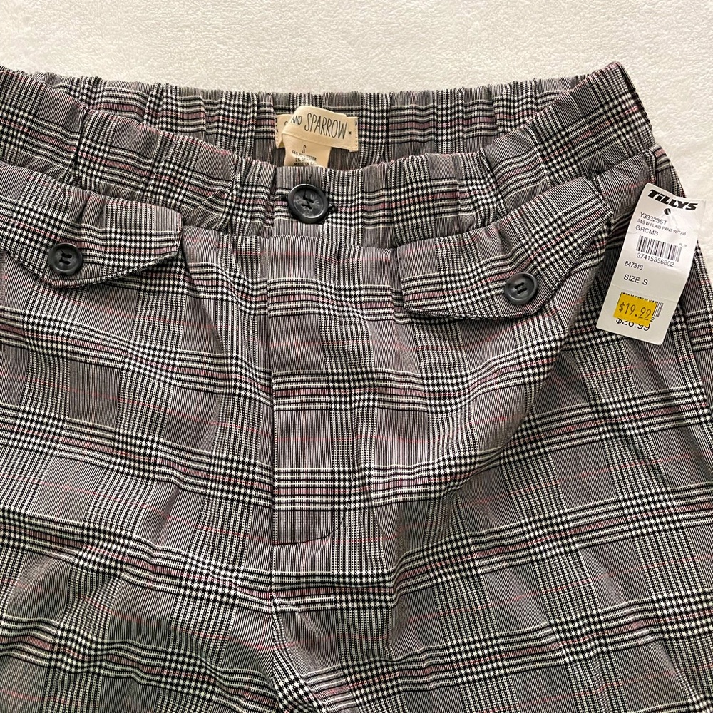 Sky & Sparrow Pants small